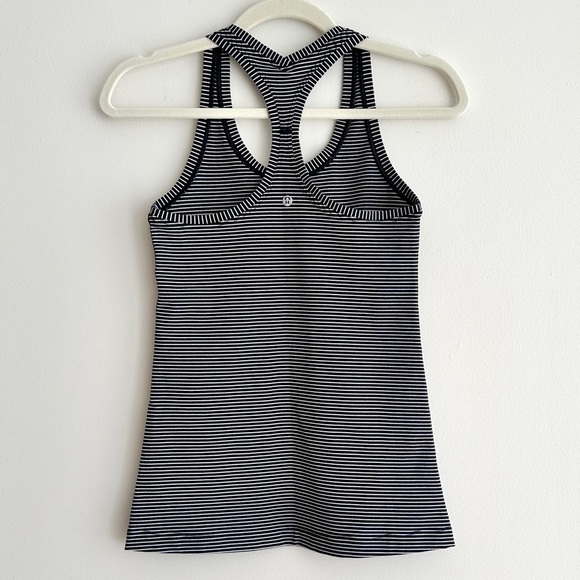 Lululemon Cool Racerback Tank Top, Black and White Striped, Size 4 - Picture 11 of 16